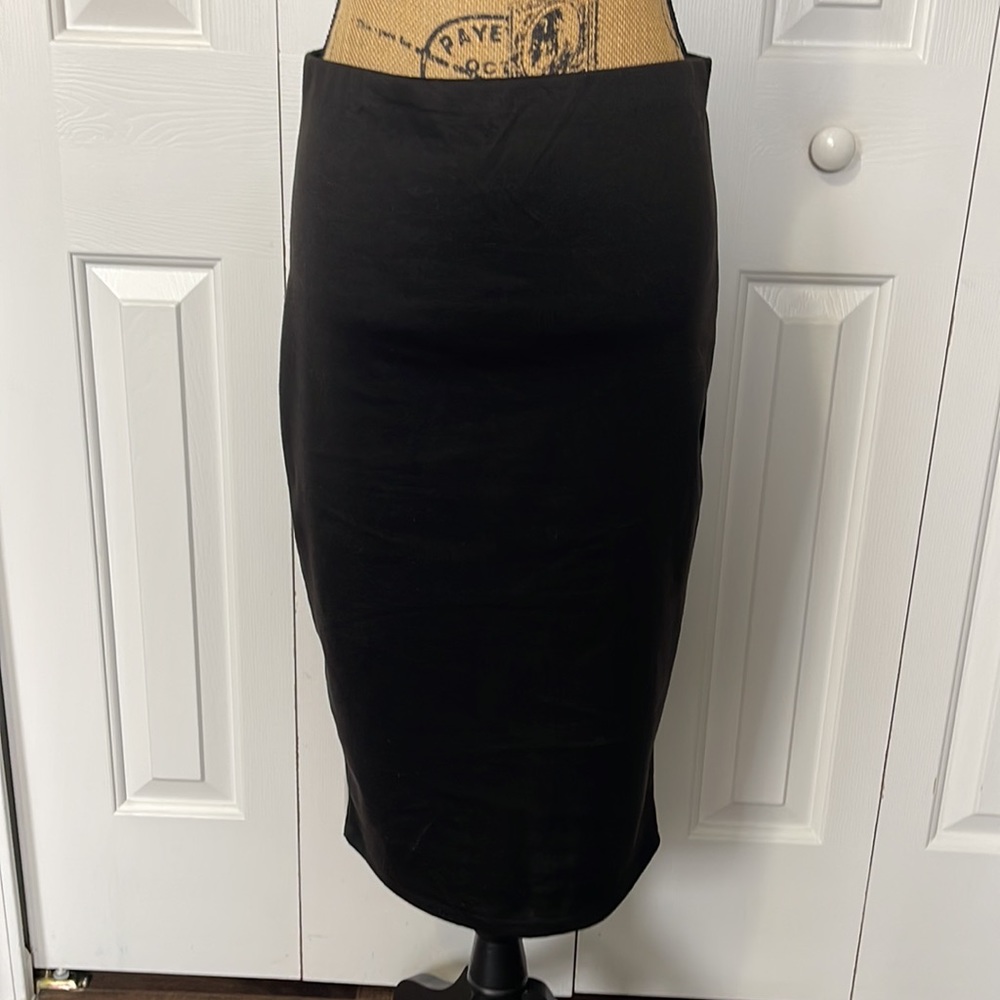 NWOT Alice LA Black Pencil Skirt